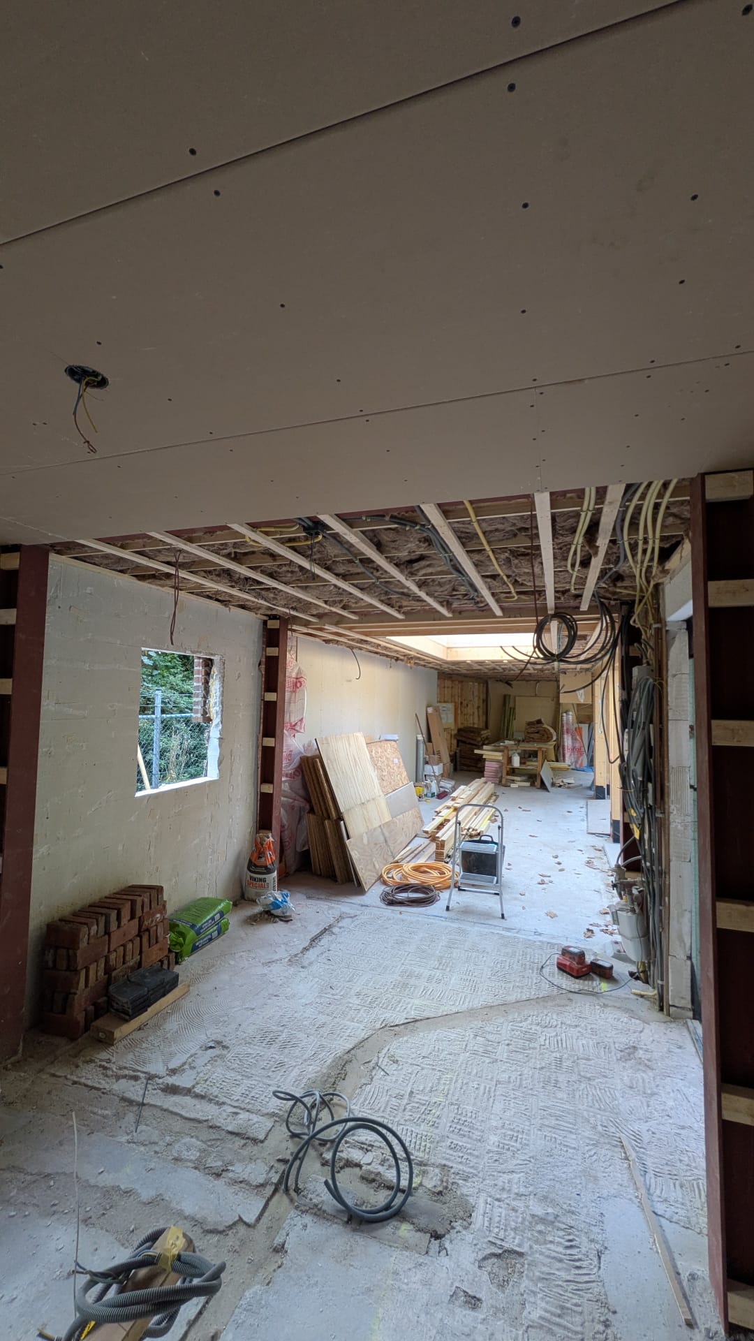 Oude muren woonkamer