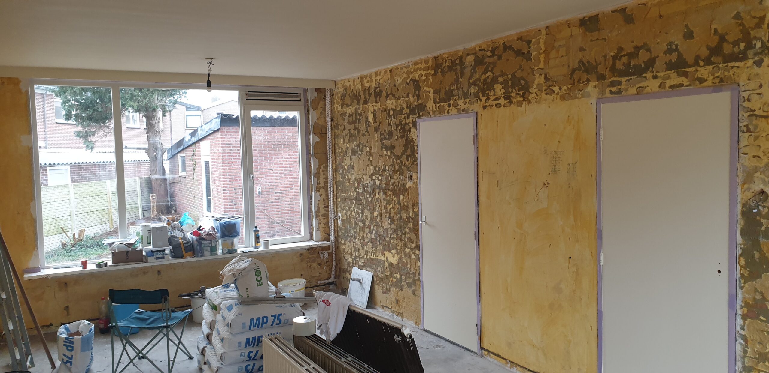 Stucwerk primer aanbrengen