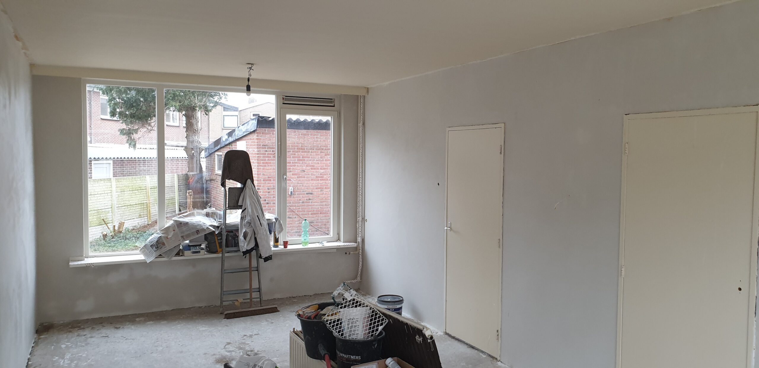 Glad gipspleister eindresultaat